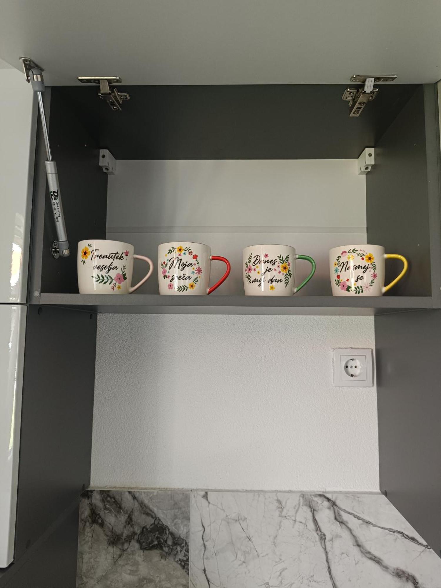 Matija Airport Apartment 미트로비처 외부 사진