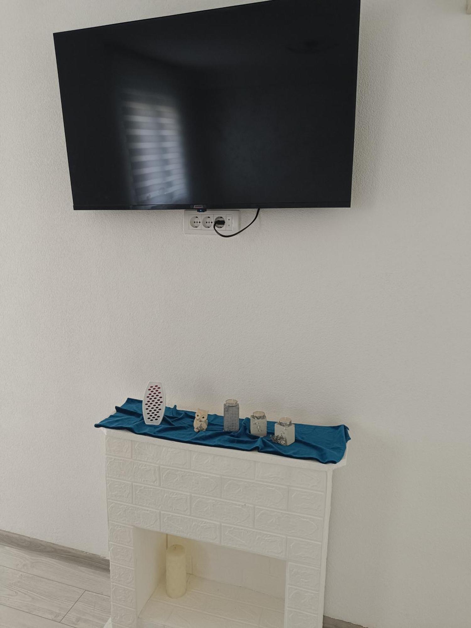 Matija Airport Apartment 미트로비처 외부 사진